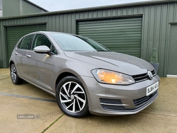 Used Volkswagen Golf 2014 for sale - 76574173: Photo