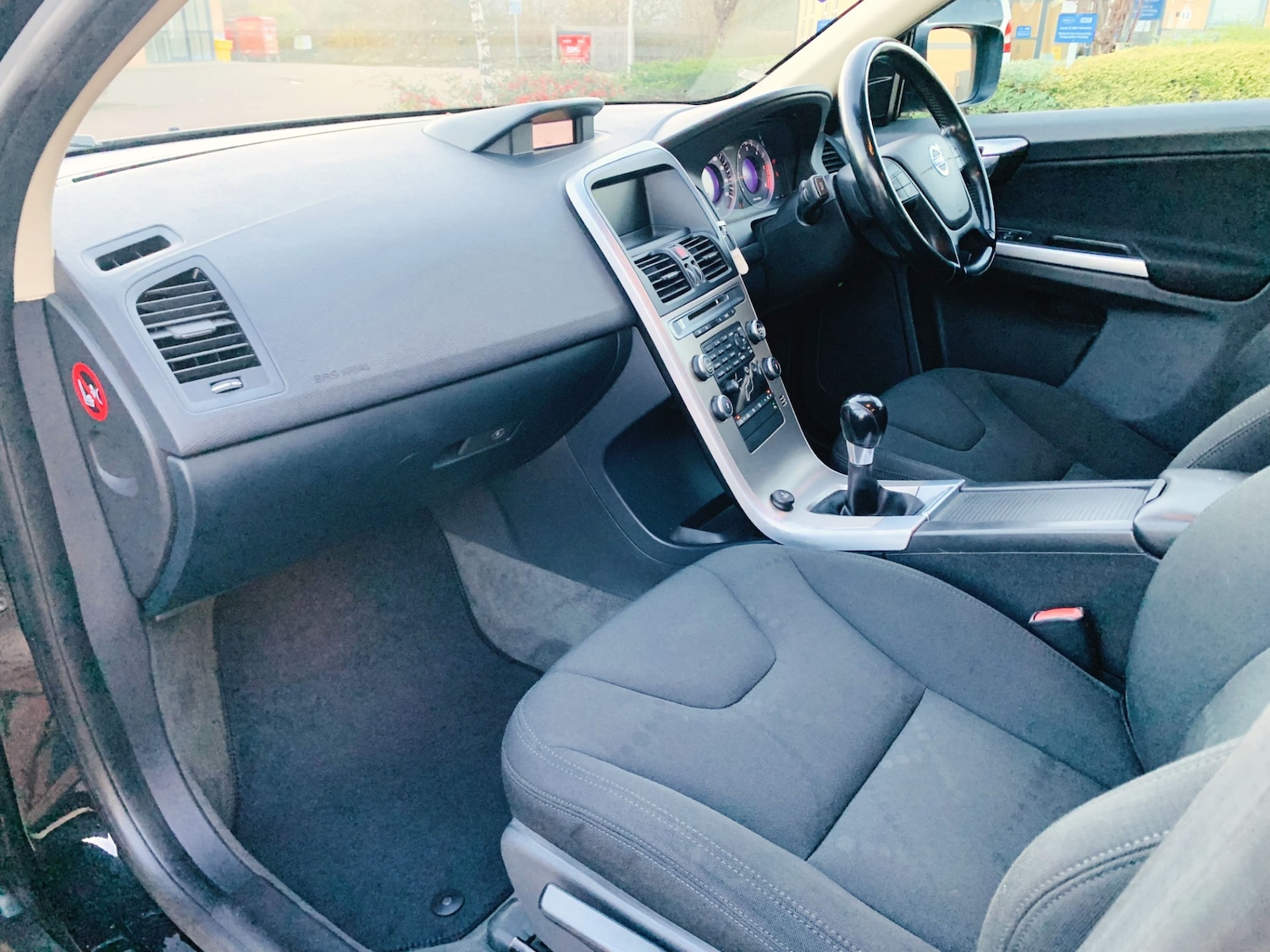 Used Volvo XC60 2011 for sale - 77058418: Photo 19