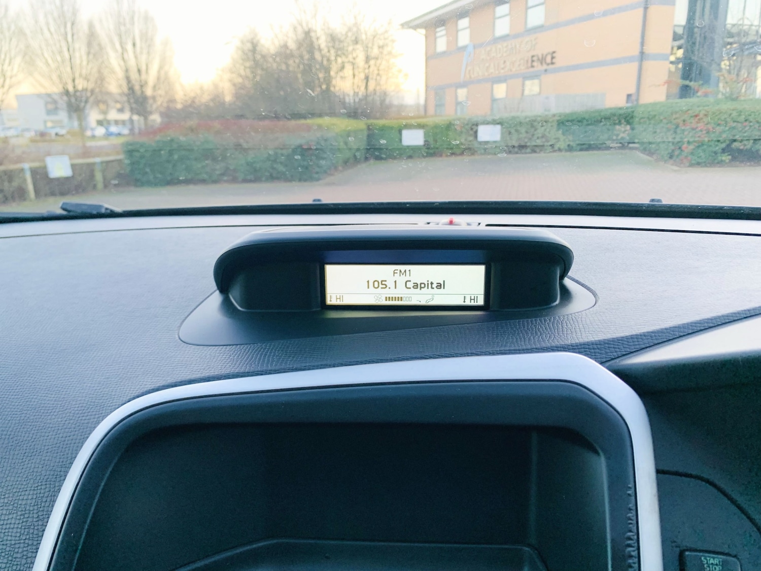 Used Volvo XC60 2011 for sale - 77058418: Photo 22