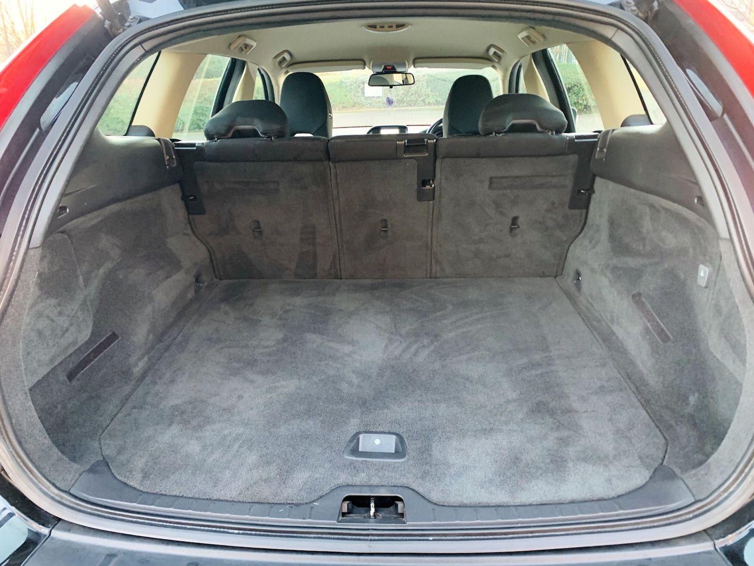 Used Volvo XC60 2011 for sale - 77058418: Photo 30