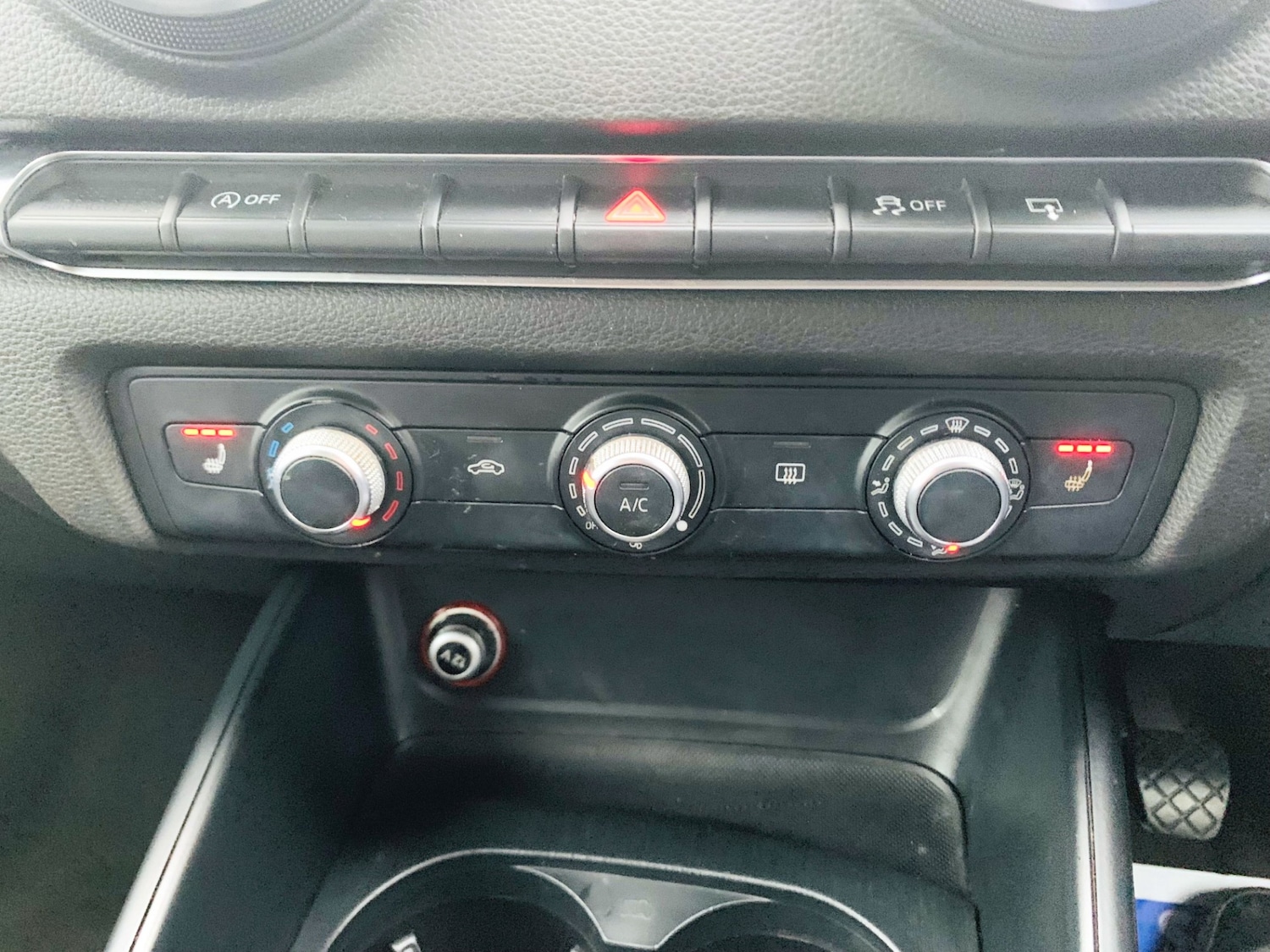 Used Audi A3 2015 for sale - 77083609: Photo 28