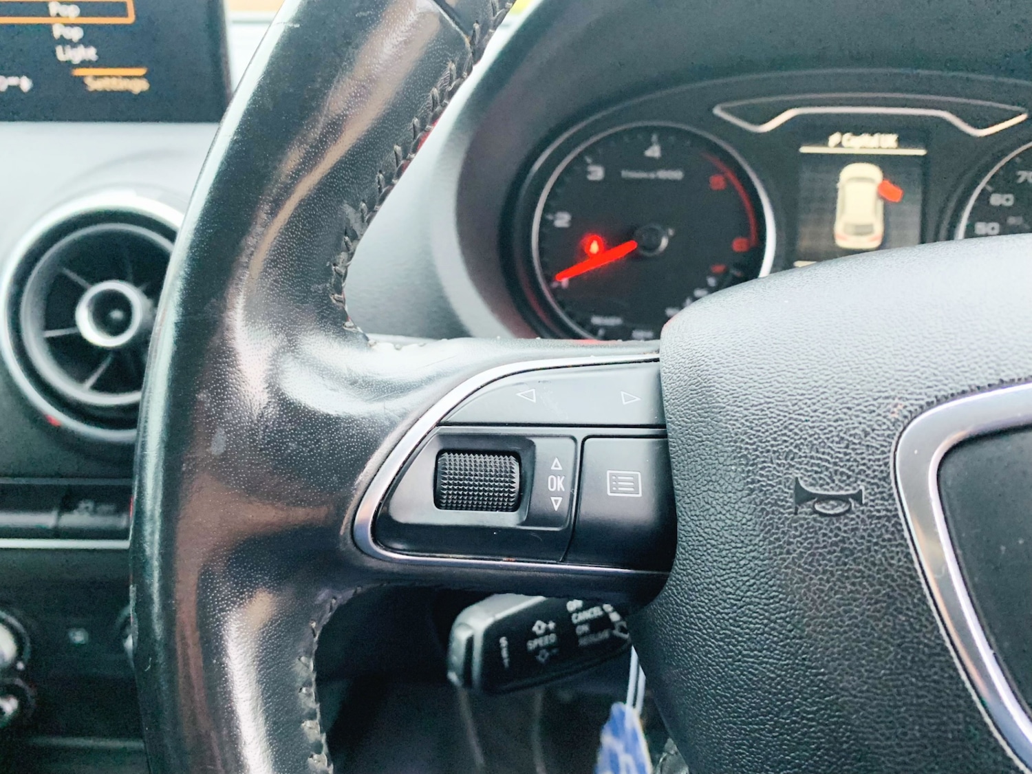 Used Audi A3 2015 for sale - 77083609: Photo 32