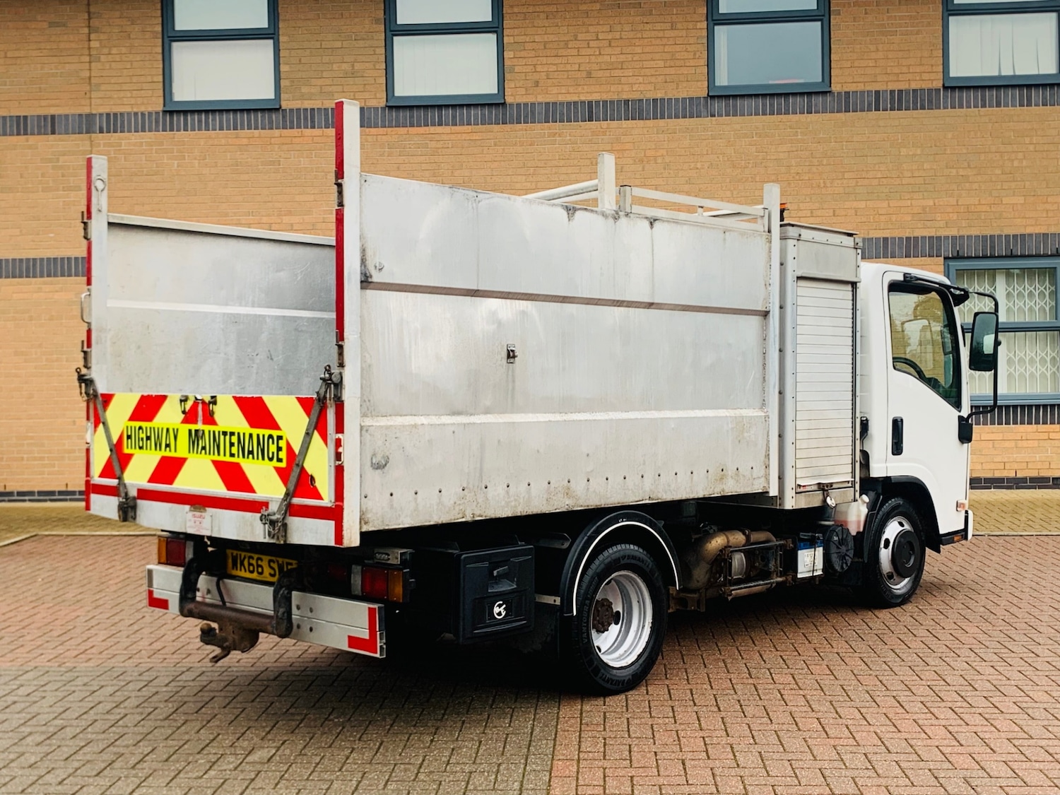 Used Isuzu Other 2016 for sale - 76322539: Photo 6