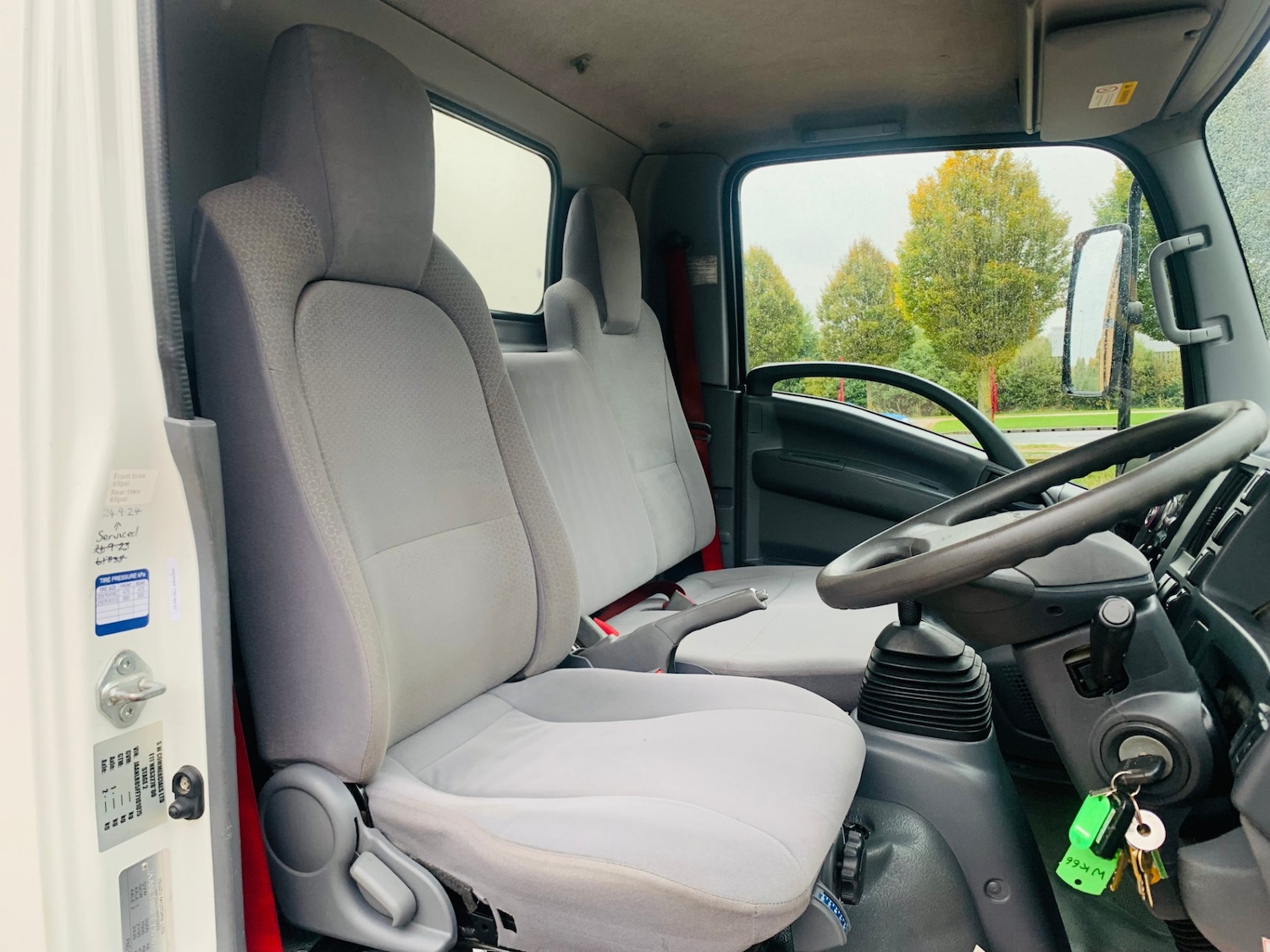 Used Isuzu Other 2016 for sale - 76322539: Photo 8