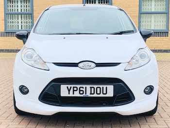 Used Ford Fiesta 2011 for sale - 75626617: Photo