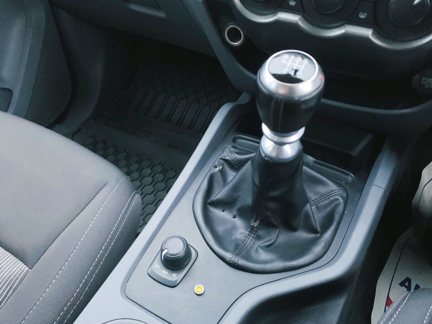 Used Ford Ranger 2015 for sale - 76957266: Photo 25