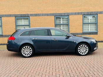 Used Vauxhall Insignia 2011 for sale - 79684428: Photo