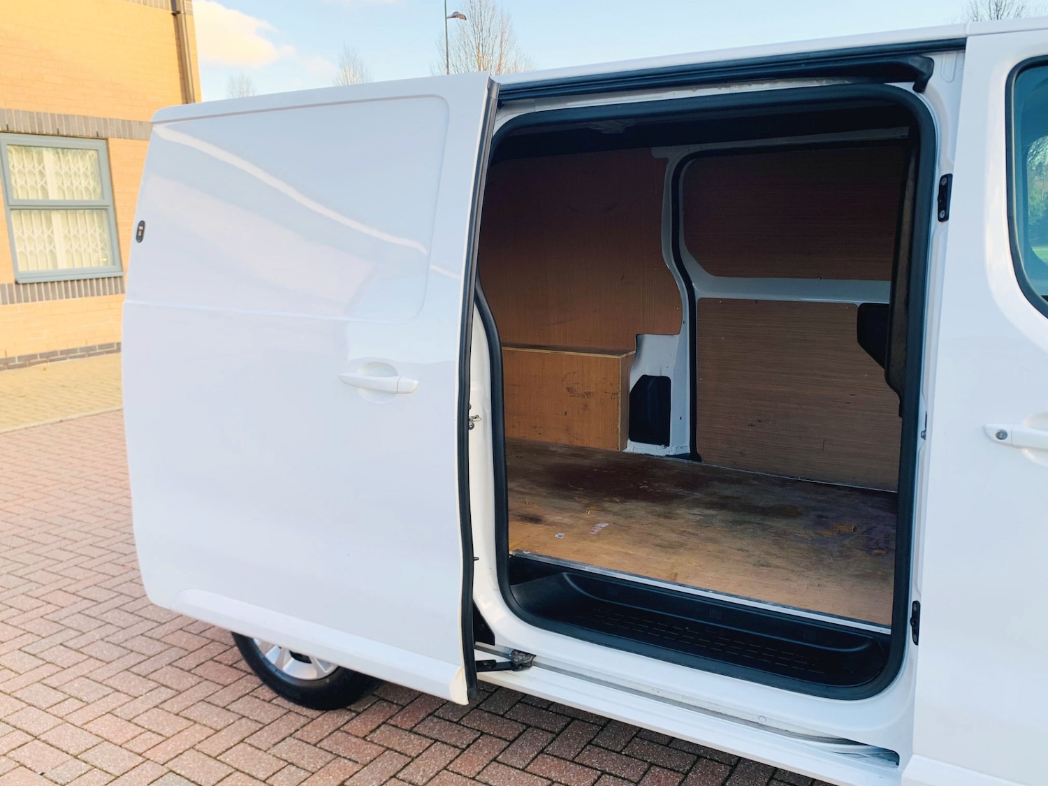 Used Vauxhall Vivaro 2020 for sale - 77053472: Photo 37