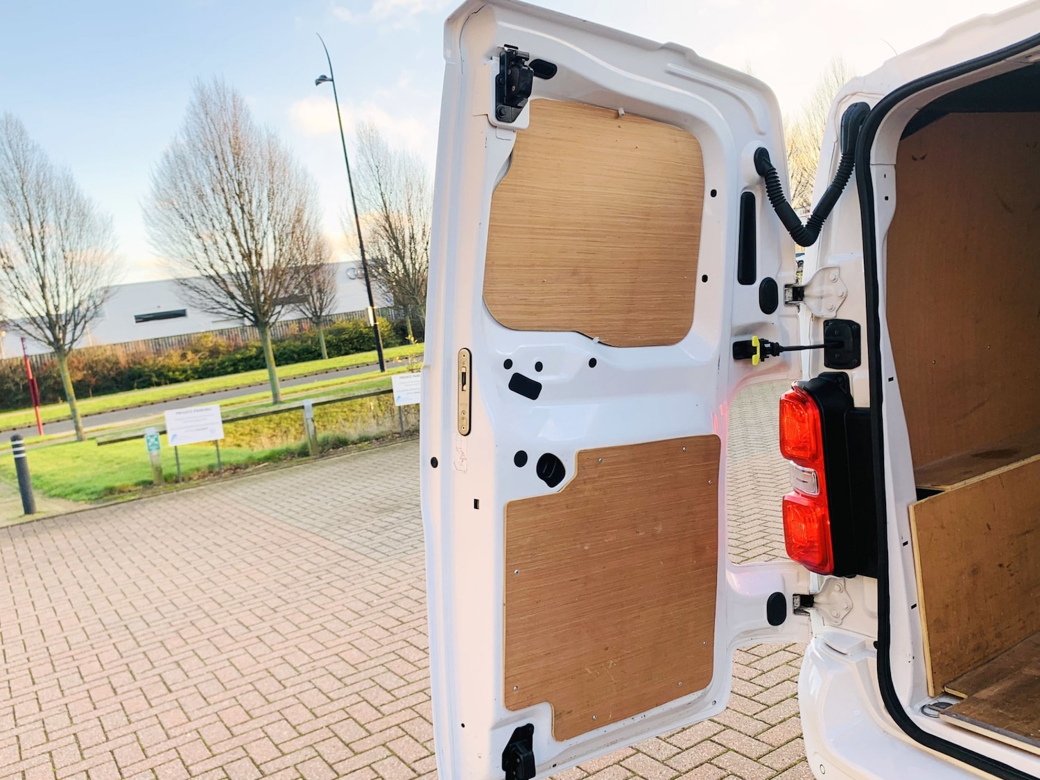 Used Vauxhall Vivaro 2020 for sale - 77053472: Photo 39