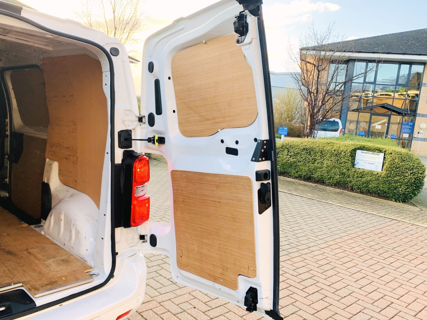 Used Vauxhall Vivaro 2020 for sale - 77053472: Photo 40