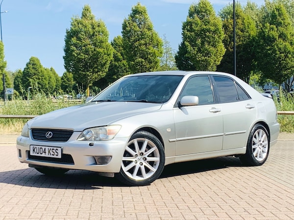 Used Lexus IS 2004 for sale - 75726779: Photo 1