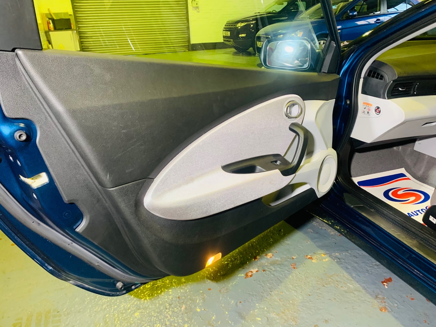 Used Honda CR-Z 2010 for sale - 77578500: Photo 16