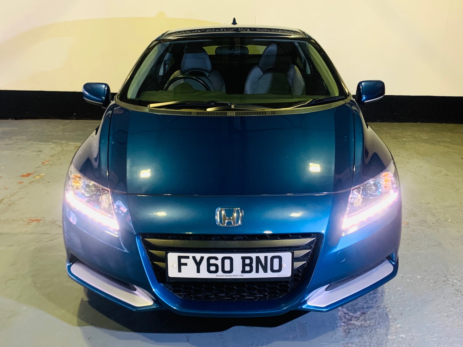 Used Honda CR-Z 2010 for sale - 77578500: Photo 4