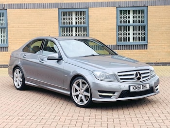 Used Mercedes-Benz C-Class 2011 for sale - 75683086: Photo