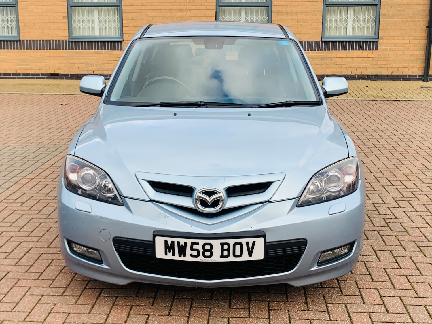 Used Mazda Mazda3 2009 for sale - 77053121: Photo 2