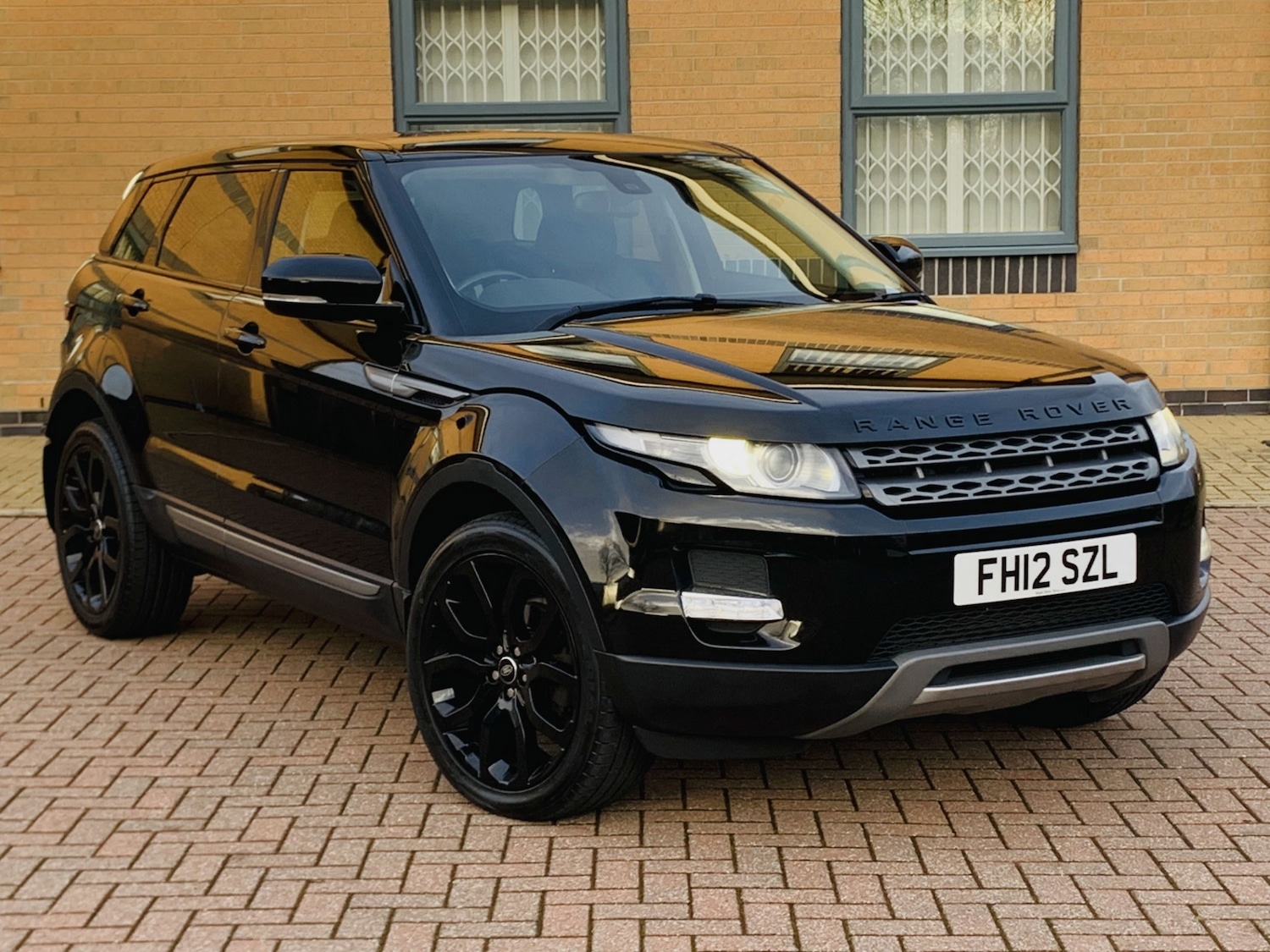 Used Land Rover Range Rover Evoque 2012 for sale - 77461368: Photo 5