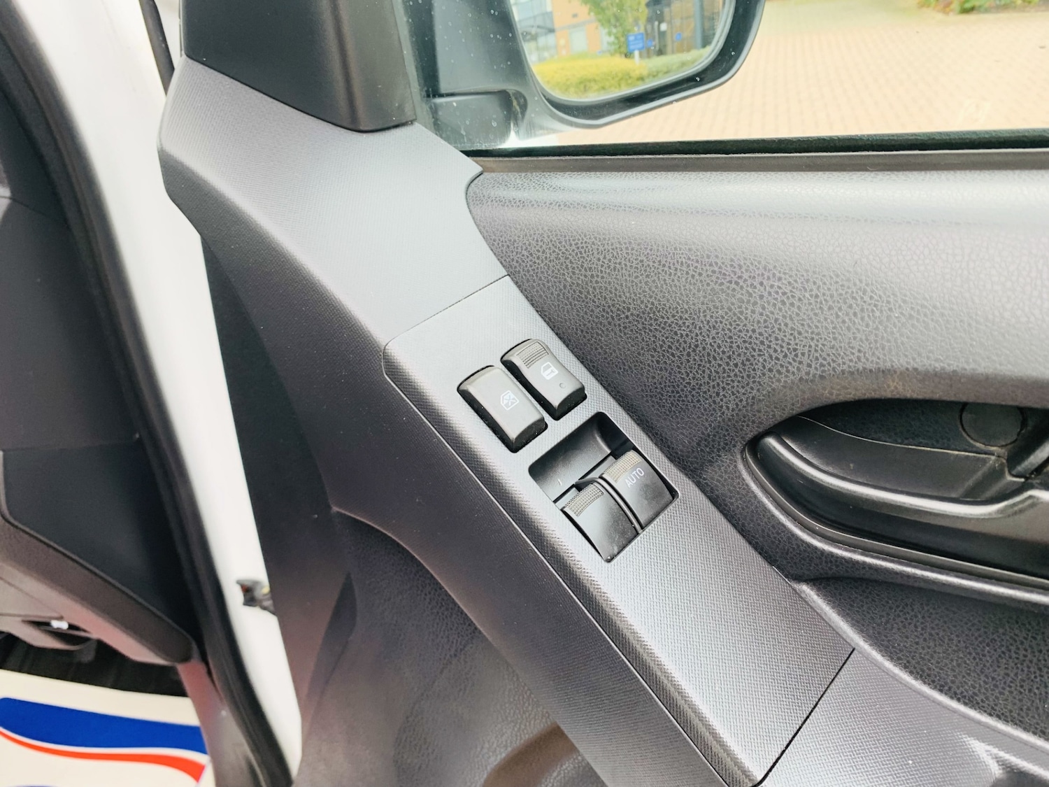 Used Isuzu D-Max 2017 for sale - 77758558: Photo 25