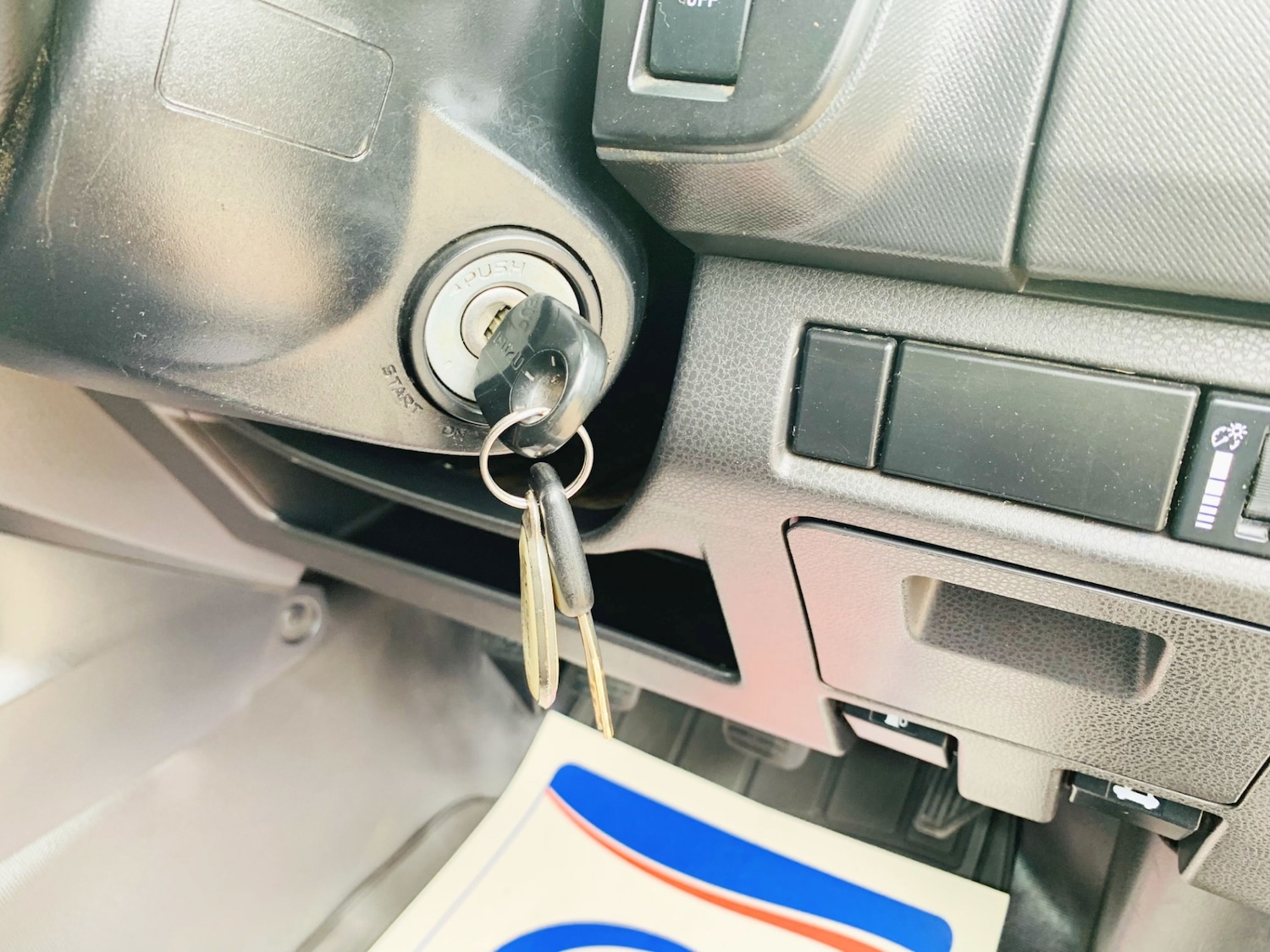 Used Isuzu D-Max 2017 for sale - 77758558: Photo 28