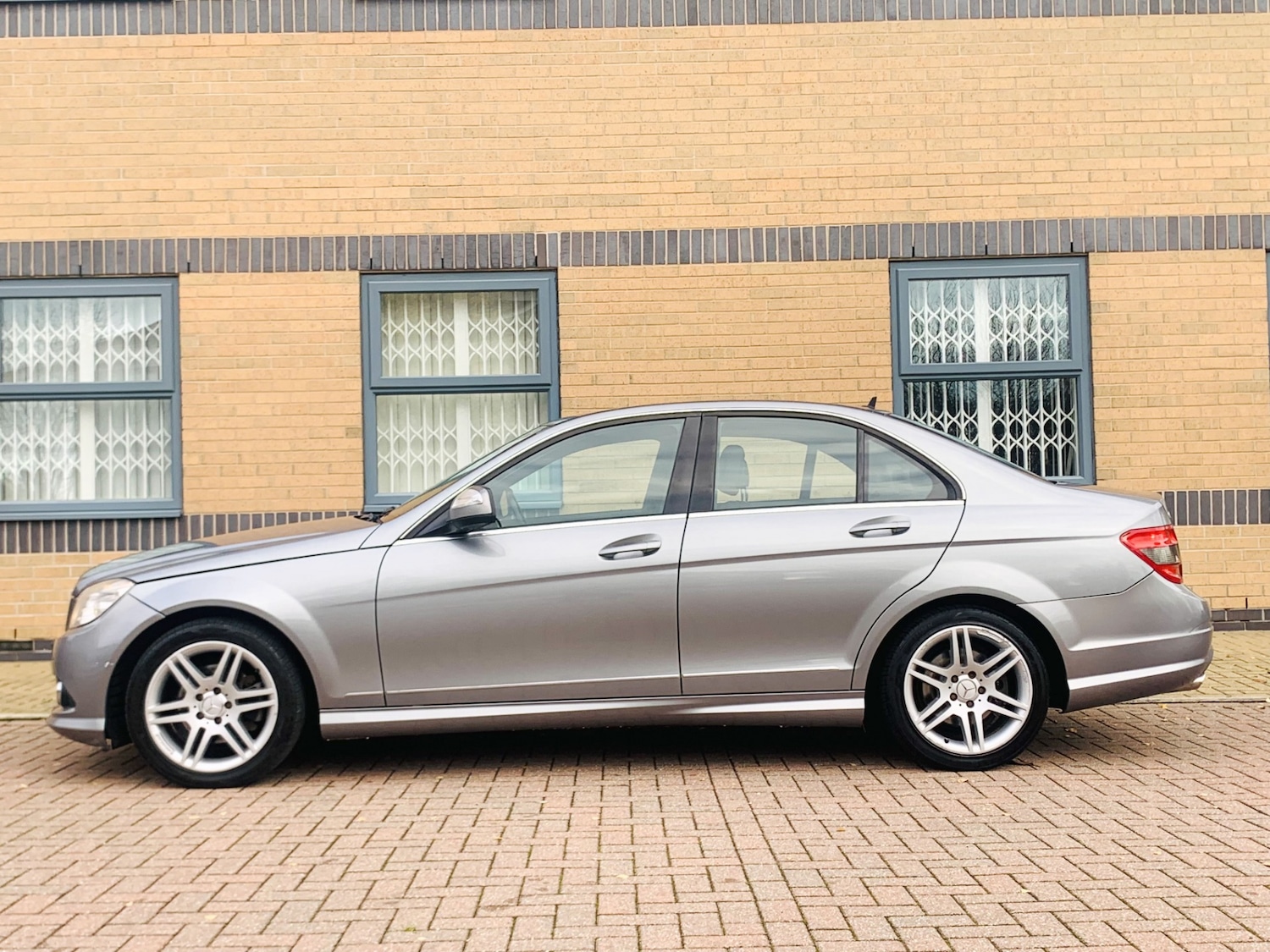 Used Mercedes-Benz C Class 2008 for sale - 76594737: Photo 5
