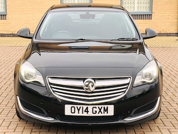 Used Vauxhall Insignia 2014 for sale - 77083596: Photo