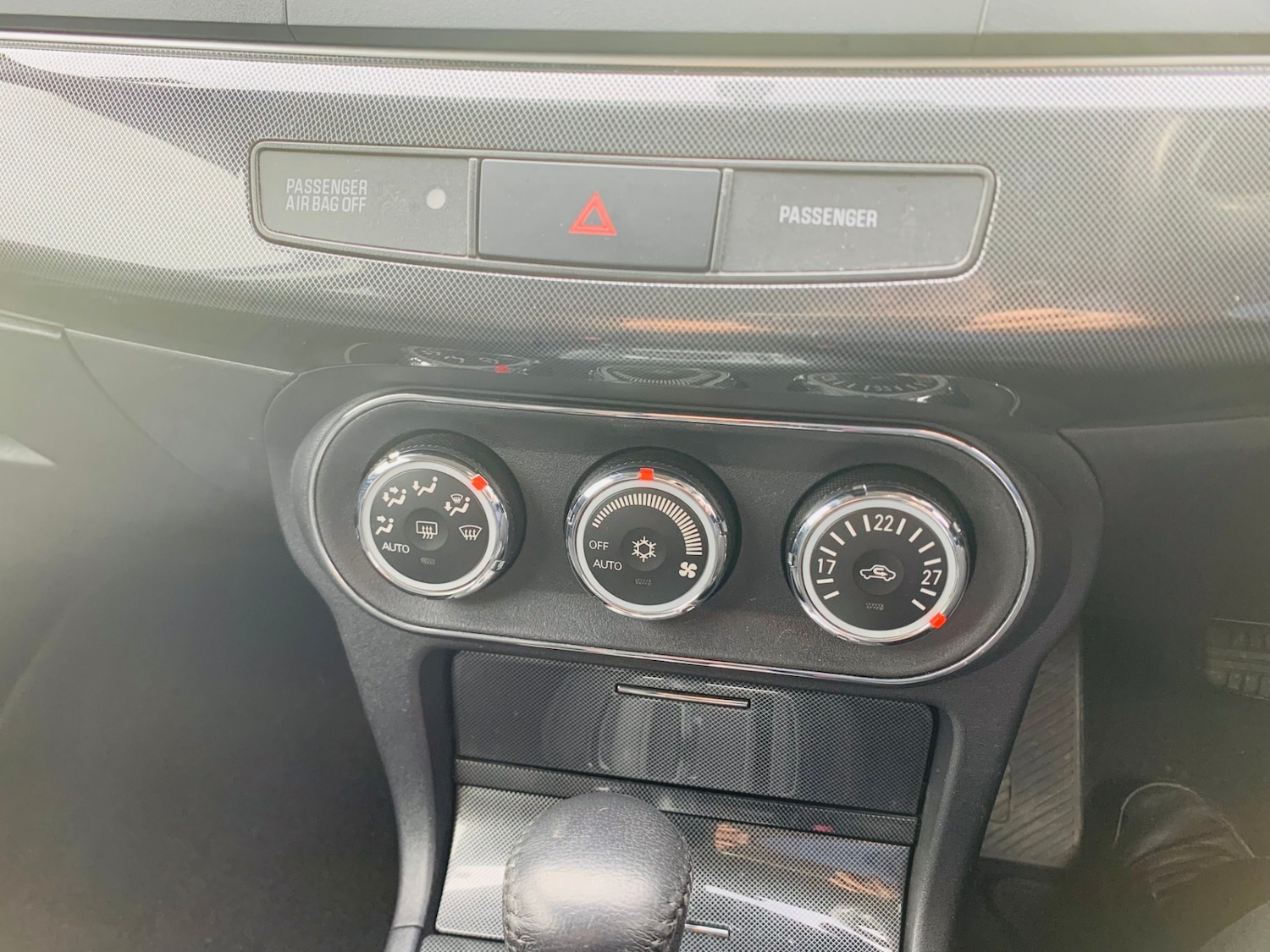 Used Mitsubishi Lancer 2011 for sale - 77639345: Photo 31