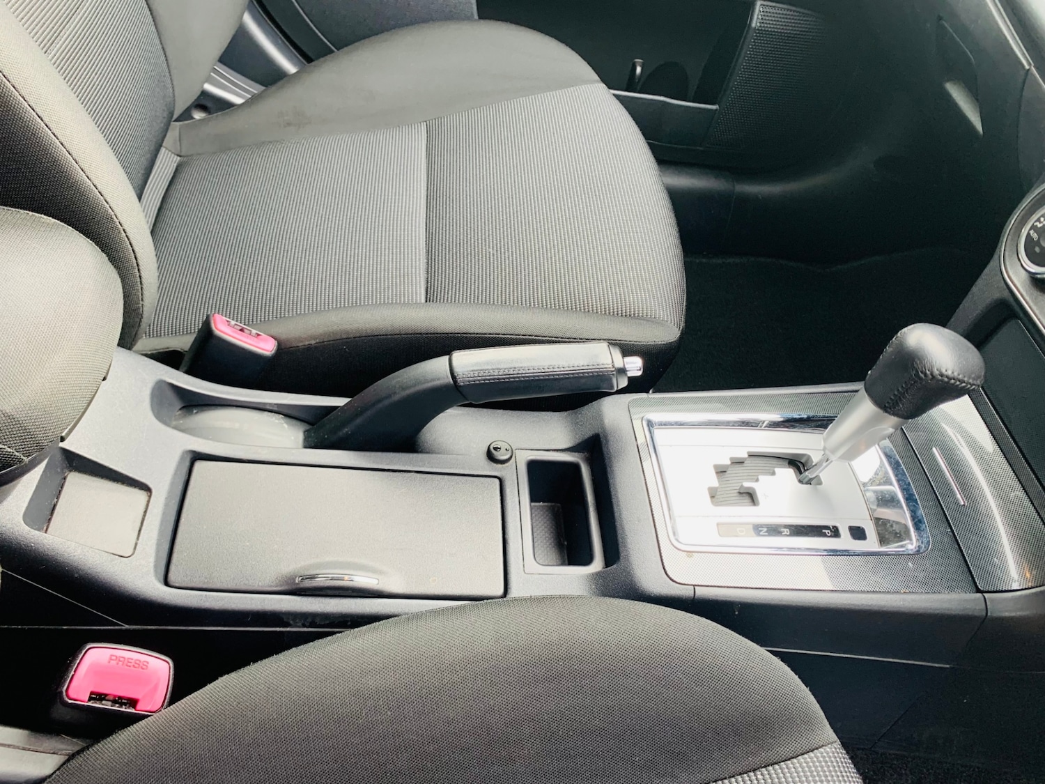 Used Mitsubishi Lancer 2011 for sale - 77639345: Photo 33