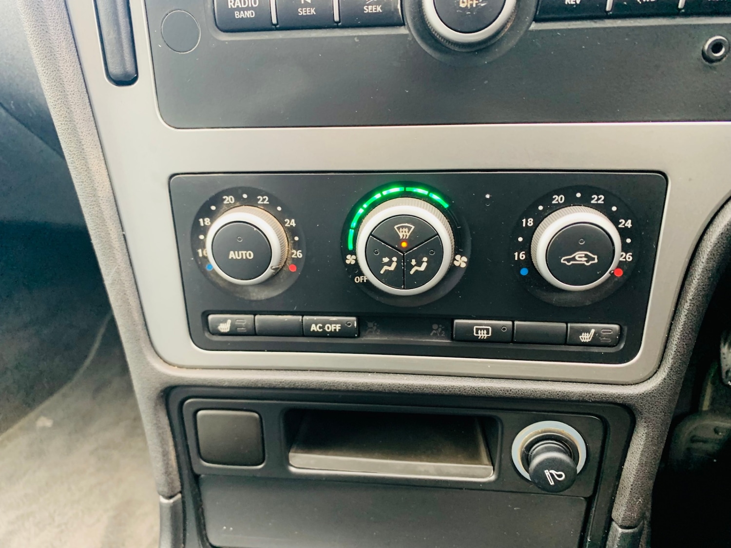 Used Saab 9-5 2009 for sale - 76669498: Photo 32