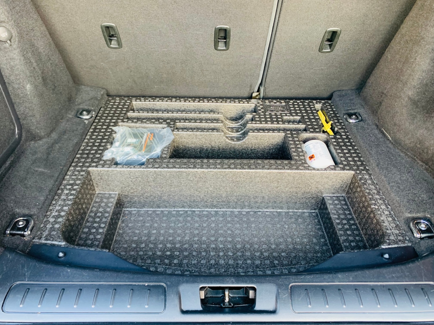 Used Land Rover Range Rover Evoque 2012 for sale - 75683094: Photo 50