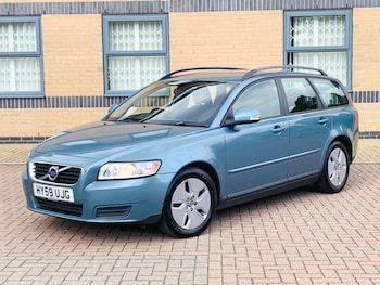 Used Volvo V50 2009 for sale - 78970460: Photo
