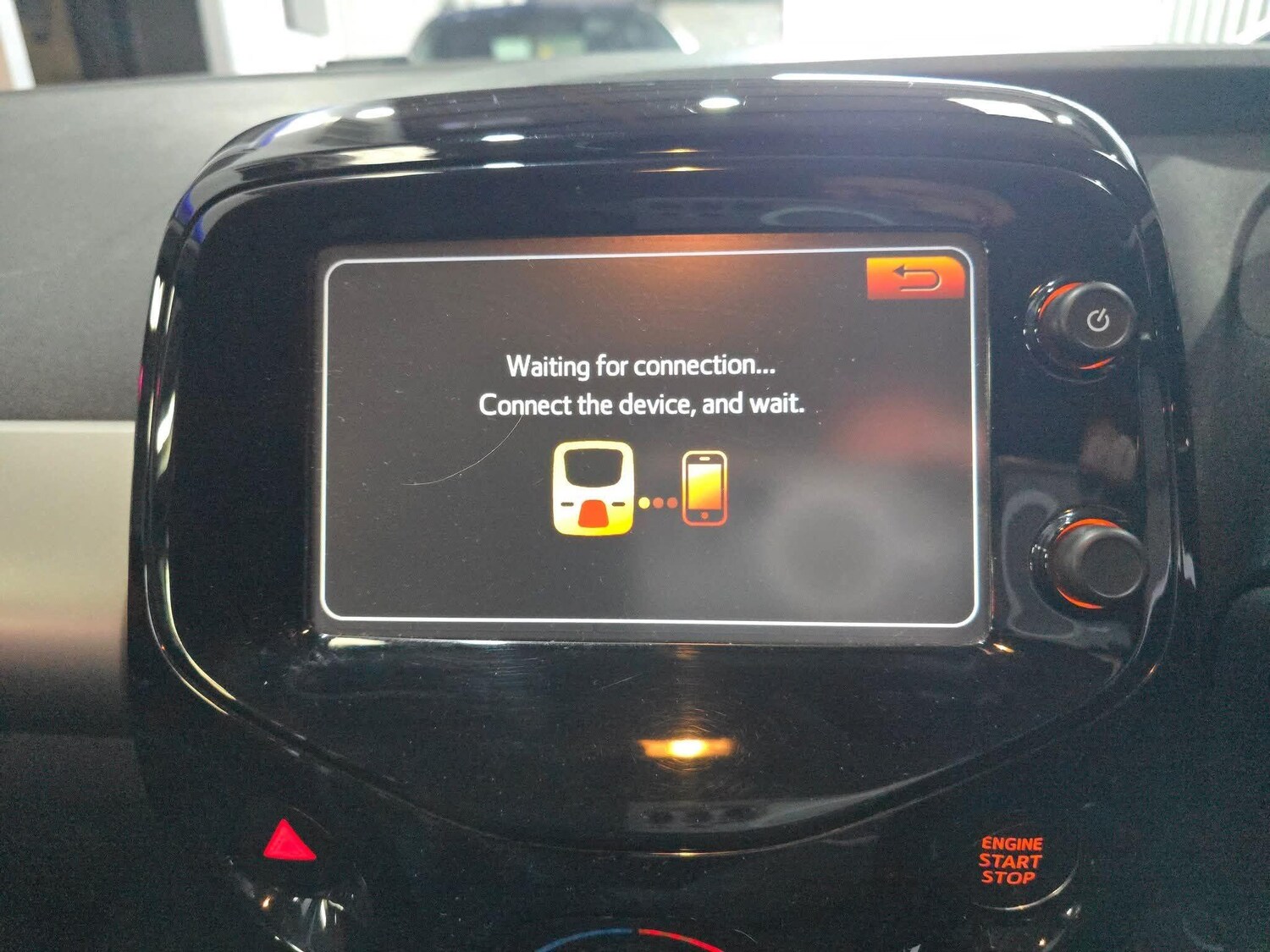 Used Peugeot 108 2017 for sale - 77203670: Photo 30