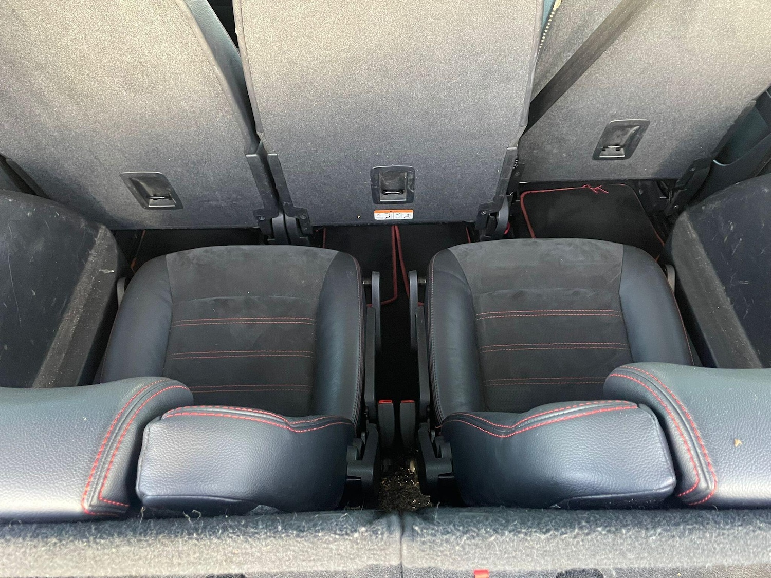 Used Ford S-Max 2011 for sale - 77315330: Photo 19