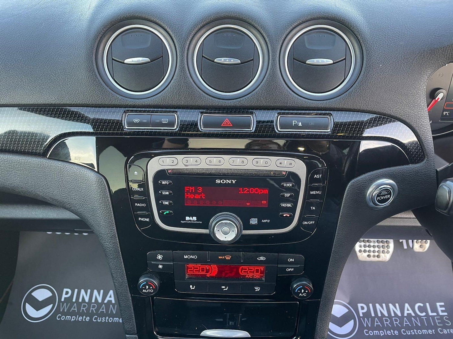 Used Ford S-Max 2011 for sale - 77315330: Photo 26