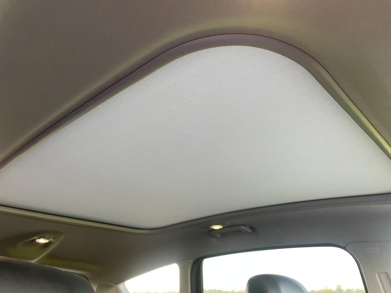 Used Ford S-Max 2011 for sale - 77315330: Photo 30