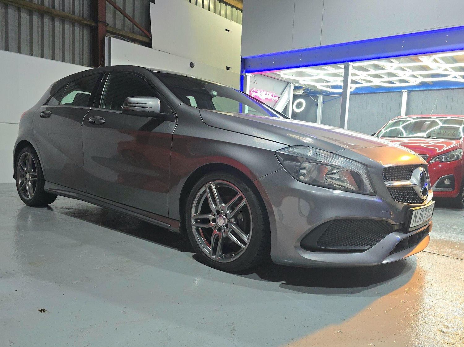 Used Mercedes-Benz A-Class 2017 for sale - 76855844: Photo 6