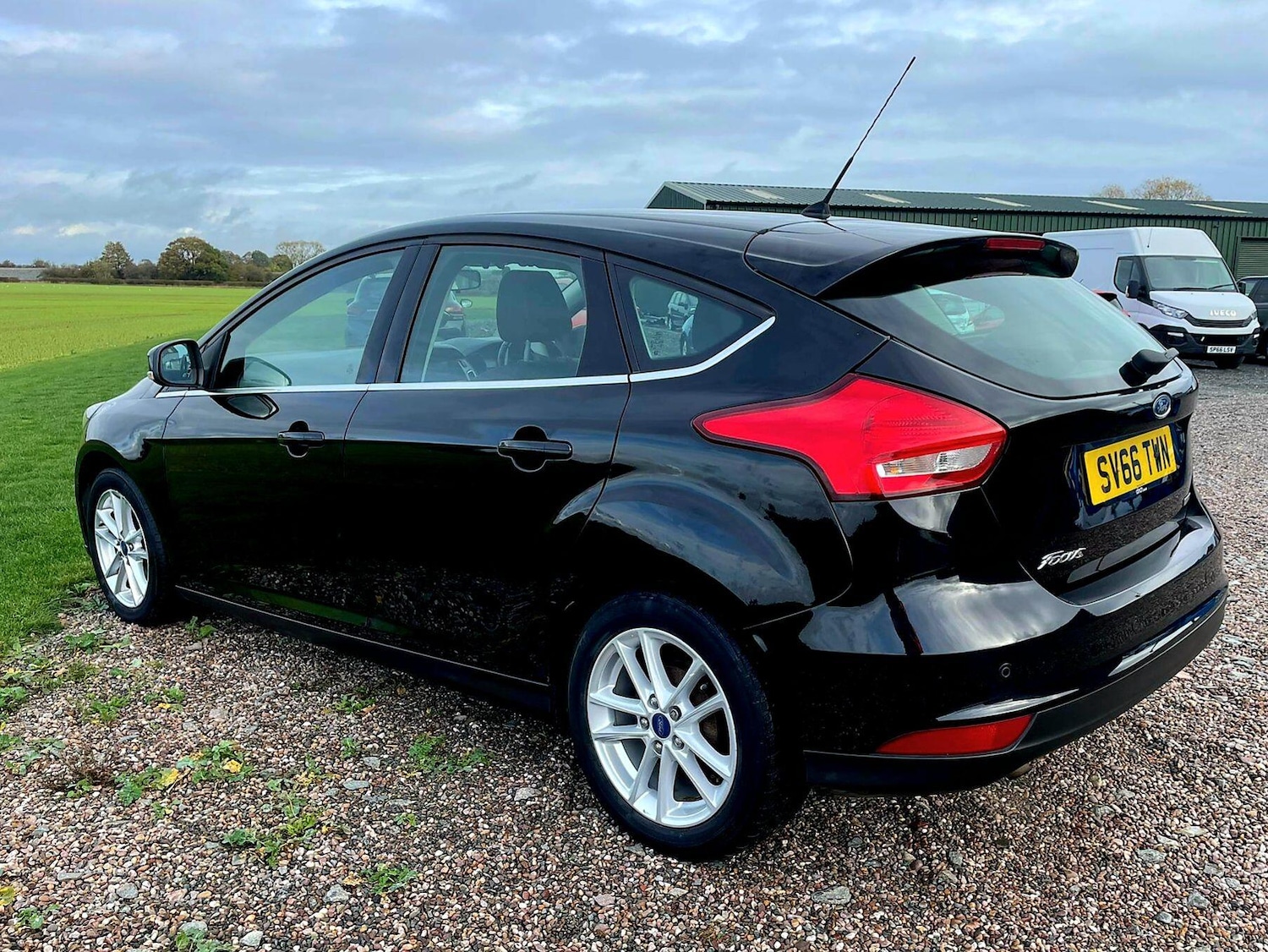 Used Ford Focus for sale - 77268165: Photo 2