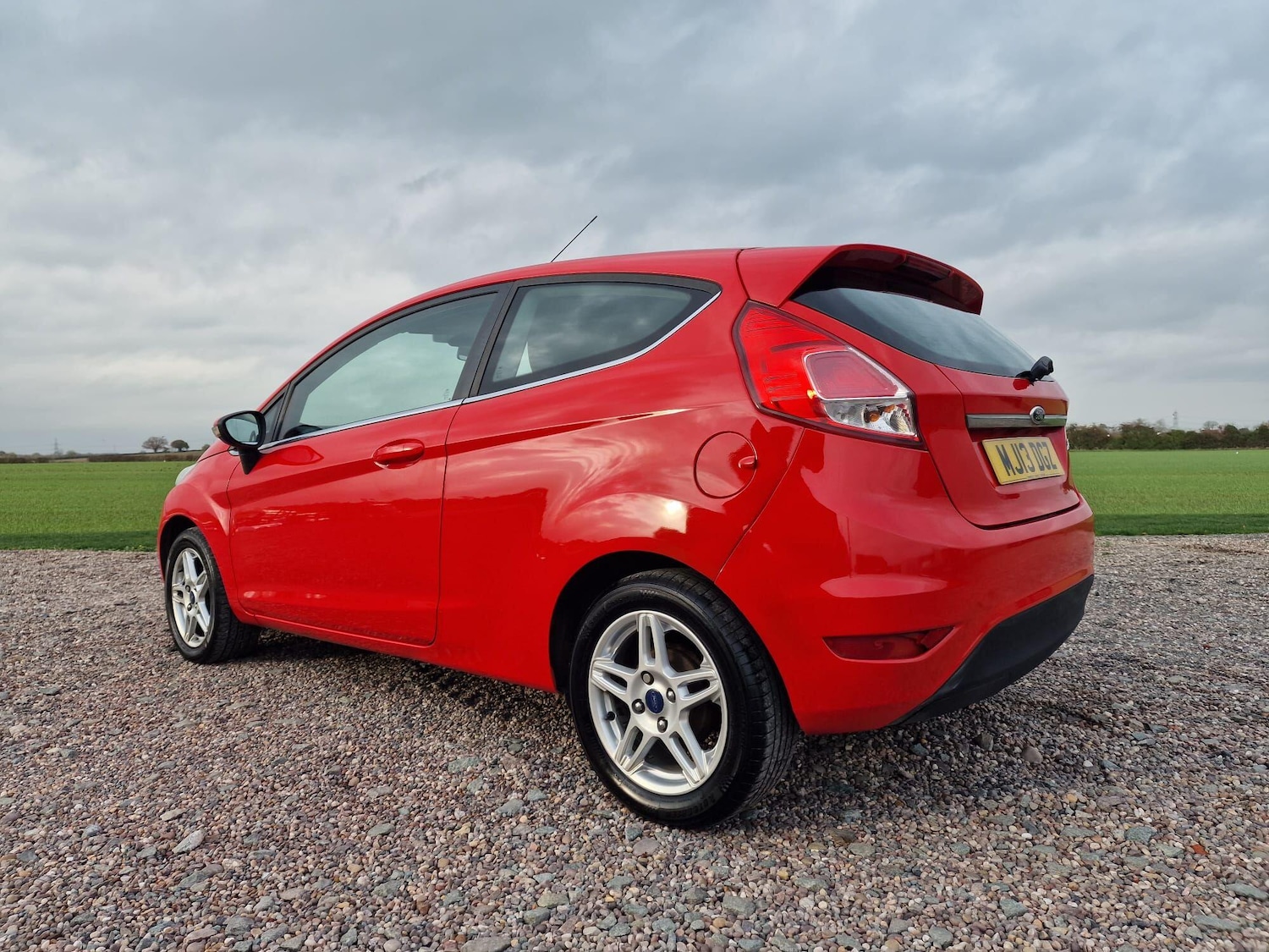 Used Ford Fiesta 2013 for sale - 77203192: Photo 2