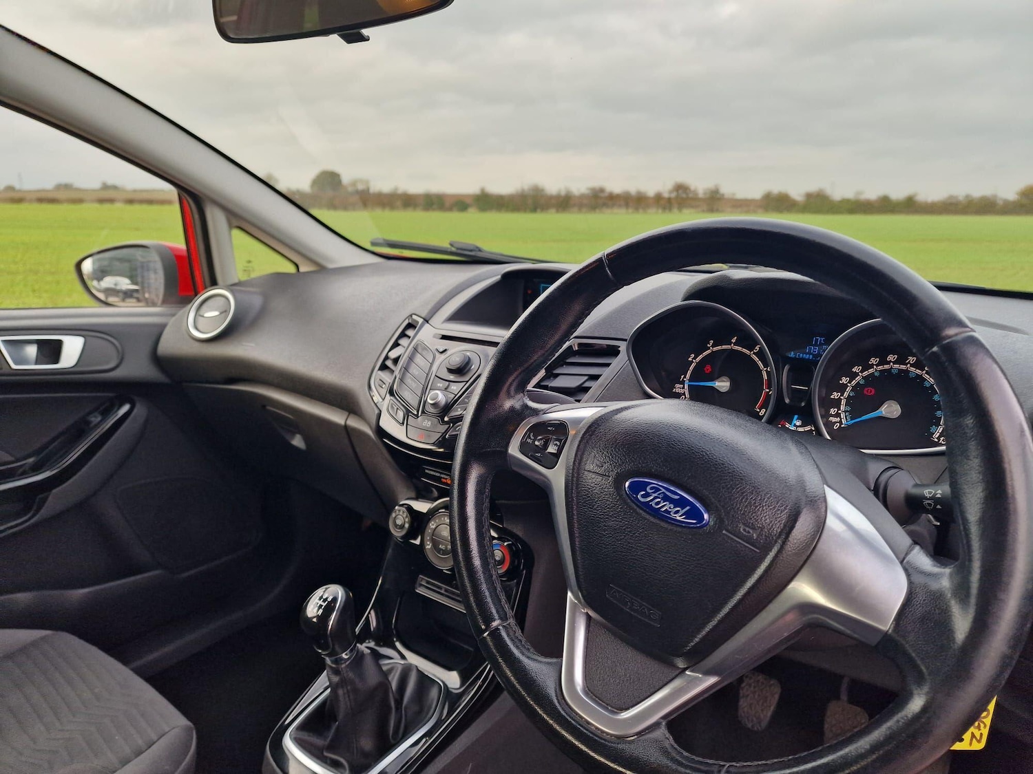 Used Ford Fiesta 2013 for sale - 77203192: Photo 28