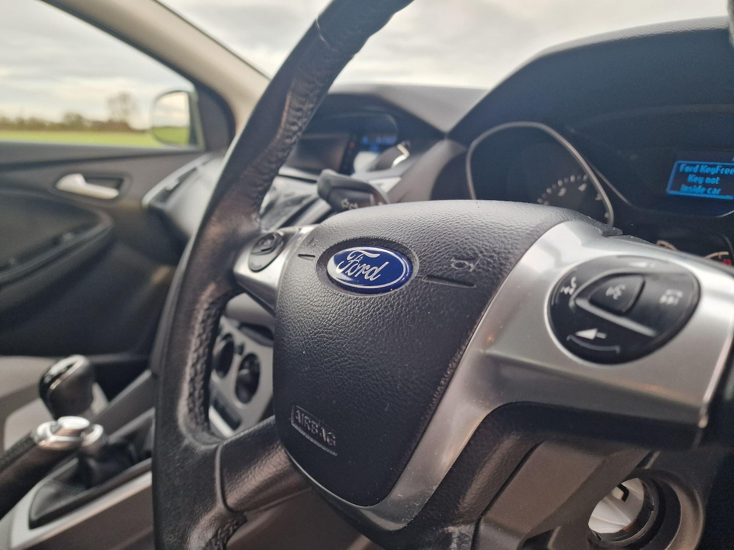 Used Ford Focus 2013 for sale - 77267962: Photo 15