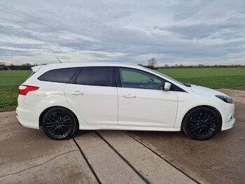 Used Ford Focus 2013 for sale - 77267962: Photo