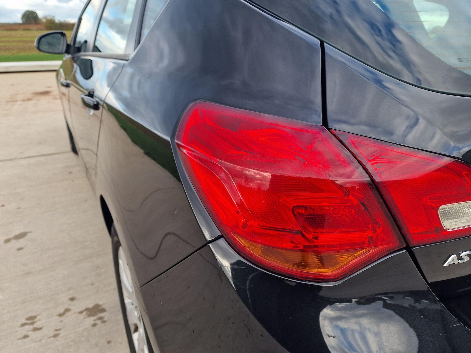 Used Vauxhall Astra 2015 for sale - 76825180: Photo 12