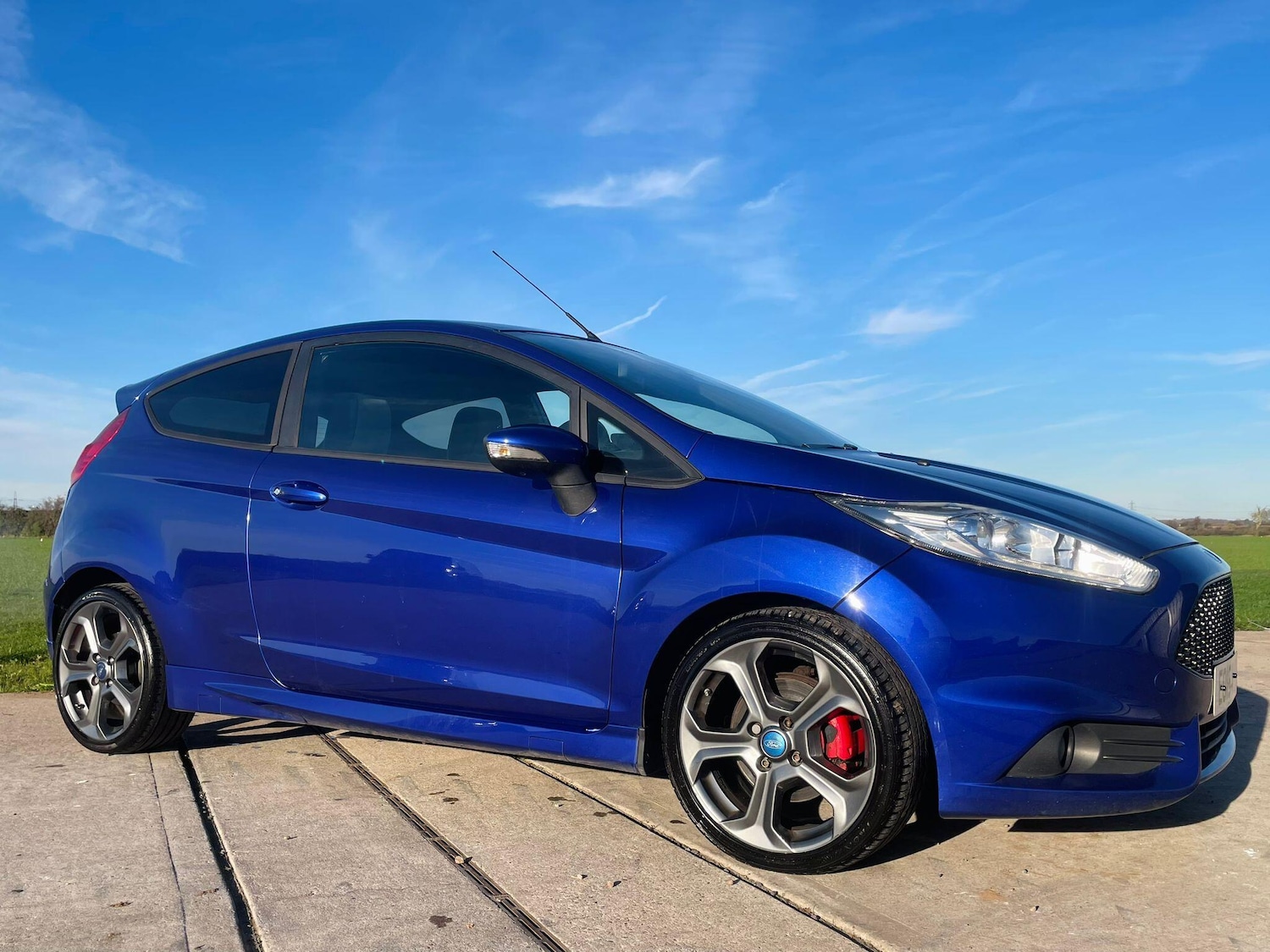 Used Ford Fiesta 2015 for sale - 76831802: Photo 8