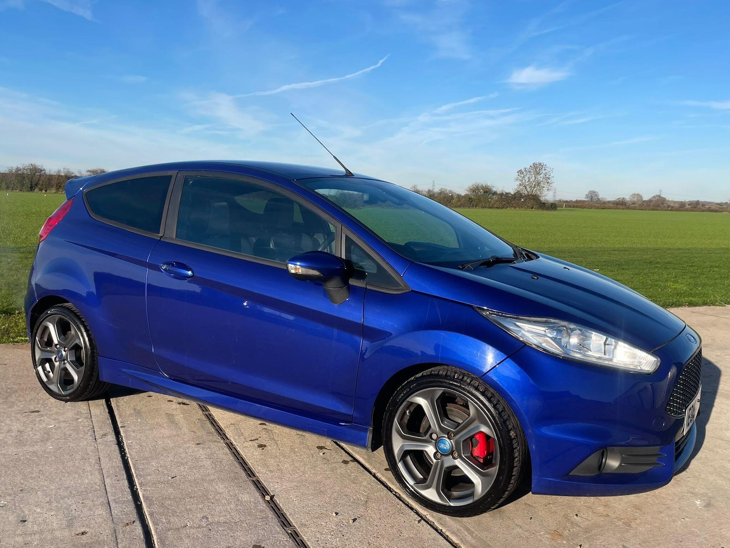 Used Ford Fiesta 2015 for sale - 76831802: Photo 9