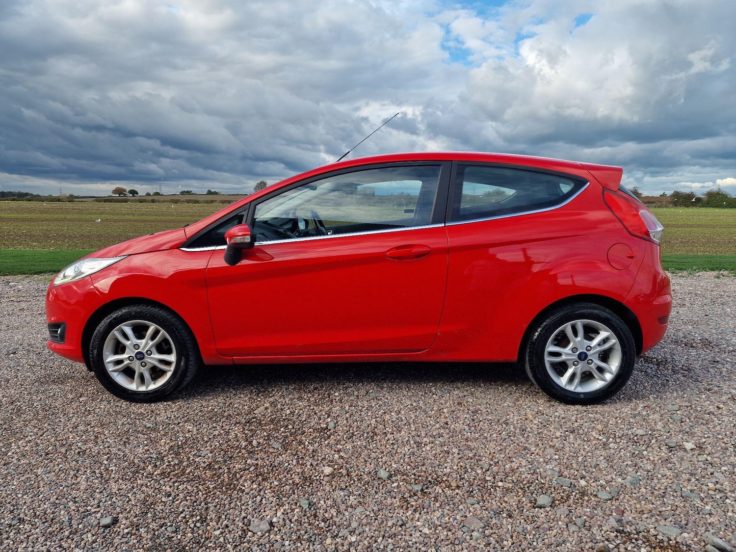 Used Ford Fiesta 2015 for sale - 76825187: Photo 17