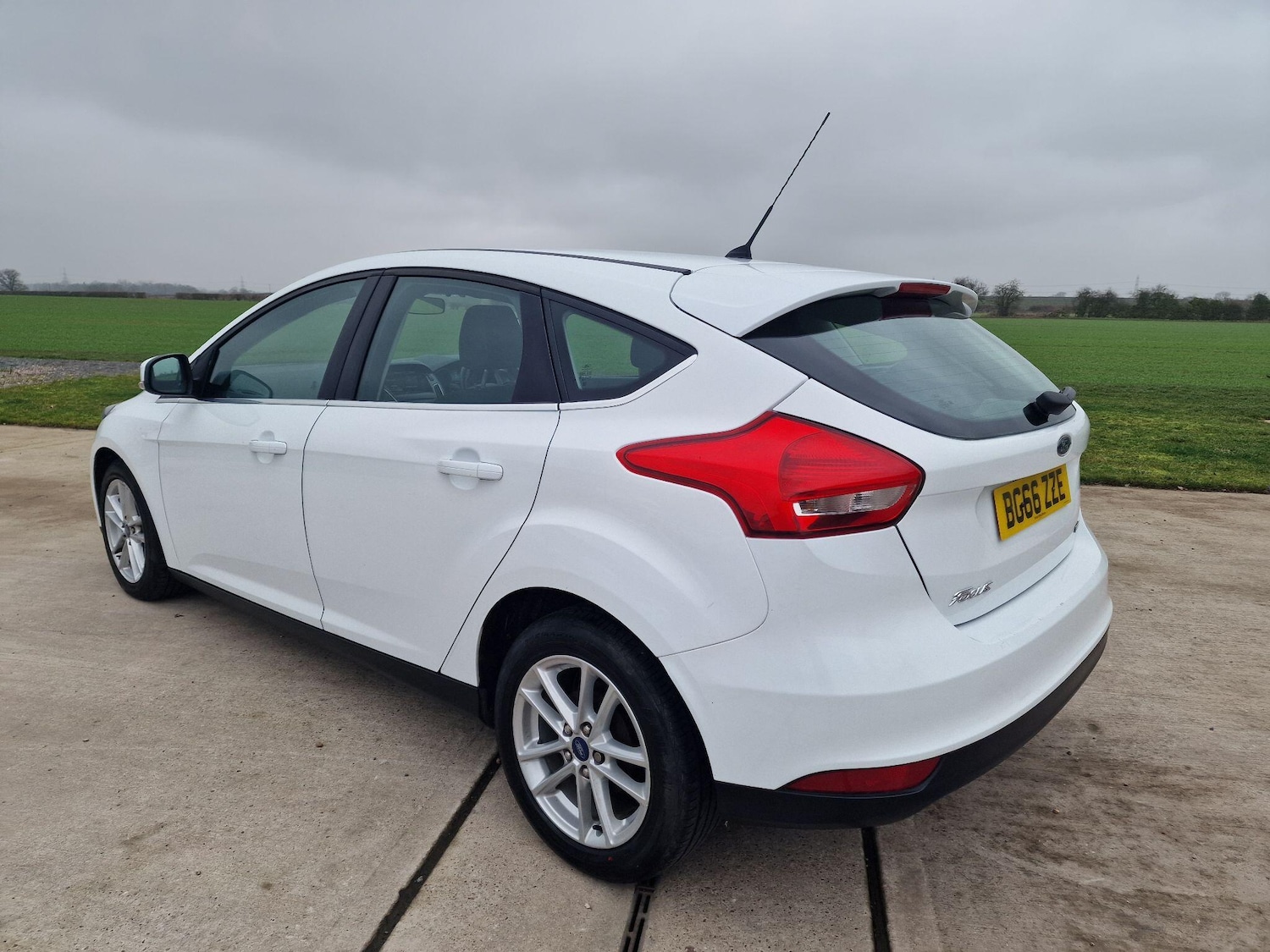 Used Ford Focus 2016 for sale - 77331506: Photo 2