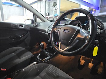 Used Ford Fiesta 2016 for sale - 77496832: Photo