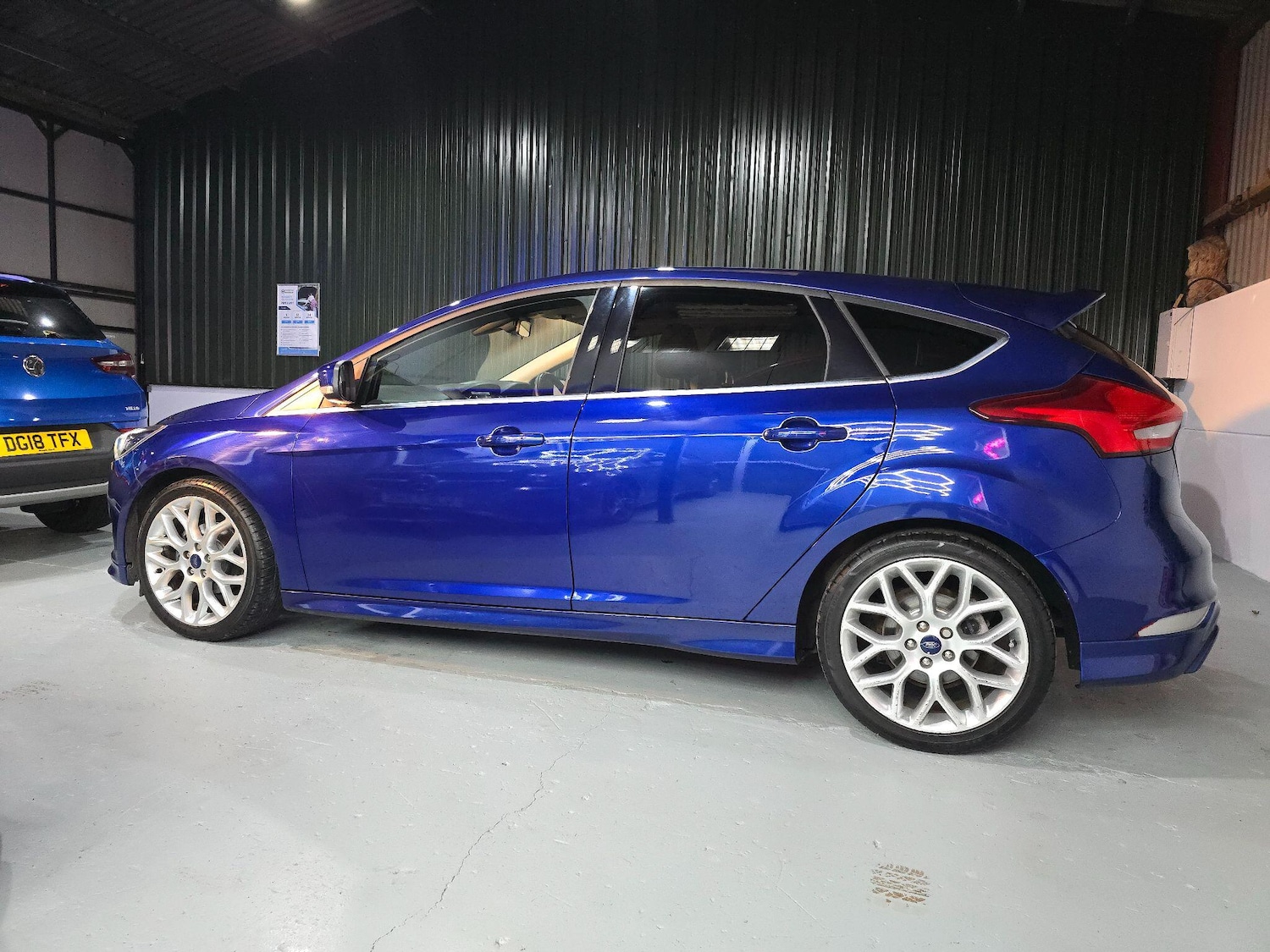 Used Ford Focus 2015 for sale - 76855713: Photo 15