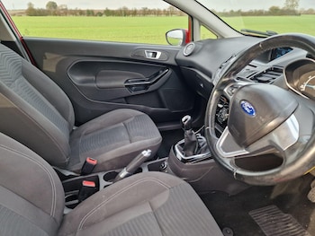 Used Ford Fiesta 2013 for sale - 76824638: Photo