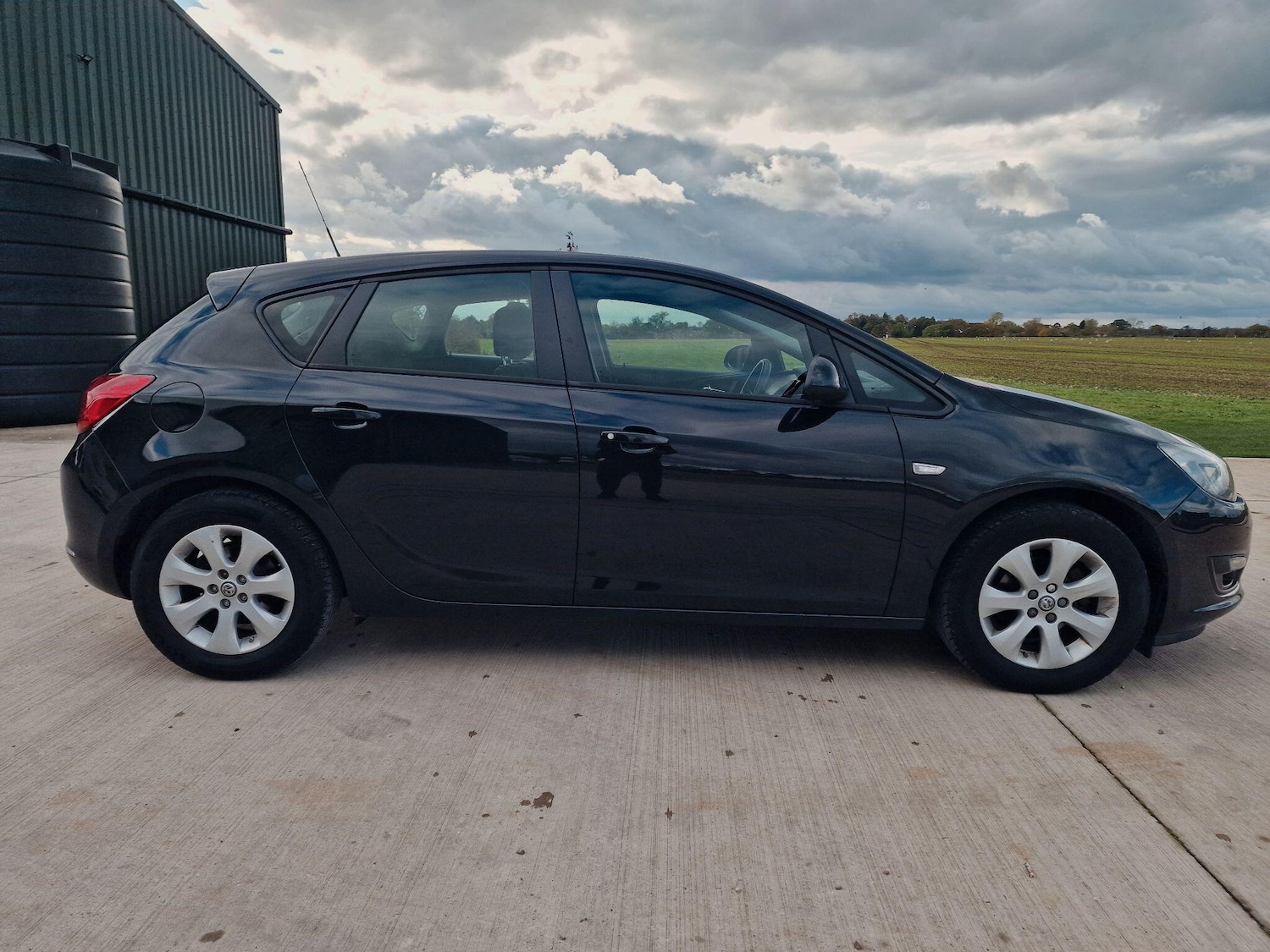 Used Vauxhall Astra 2015 for sale - 77203808: Photo 8