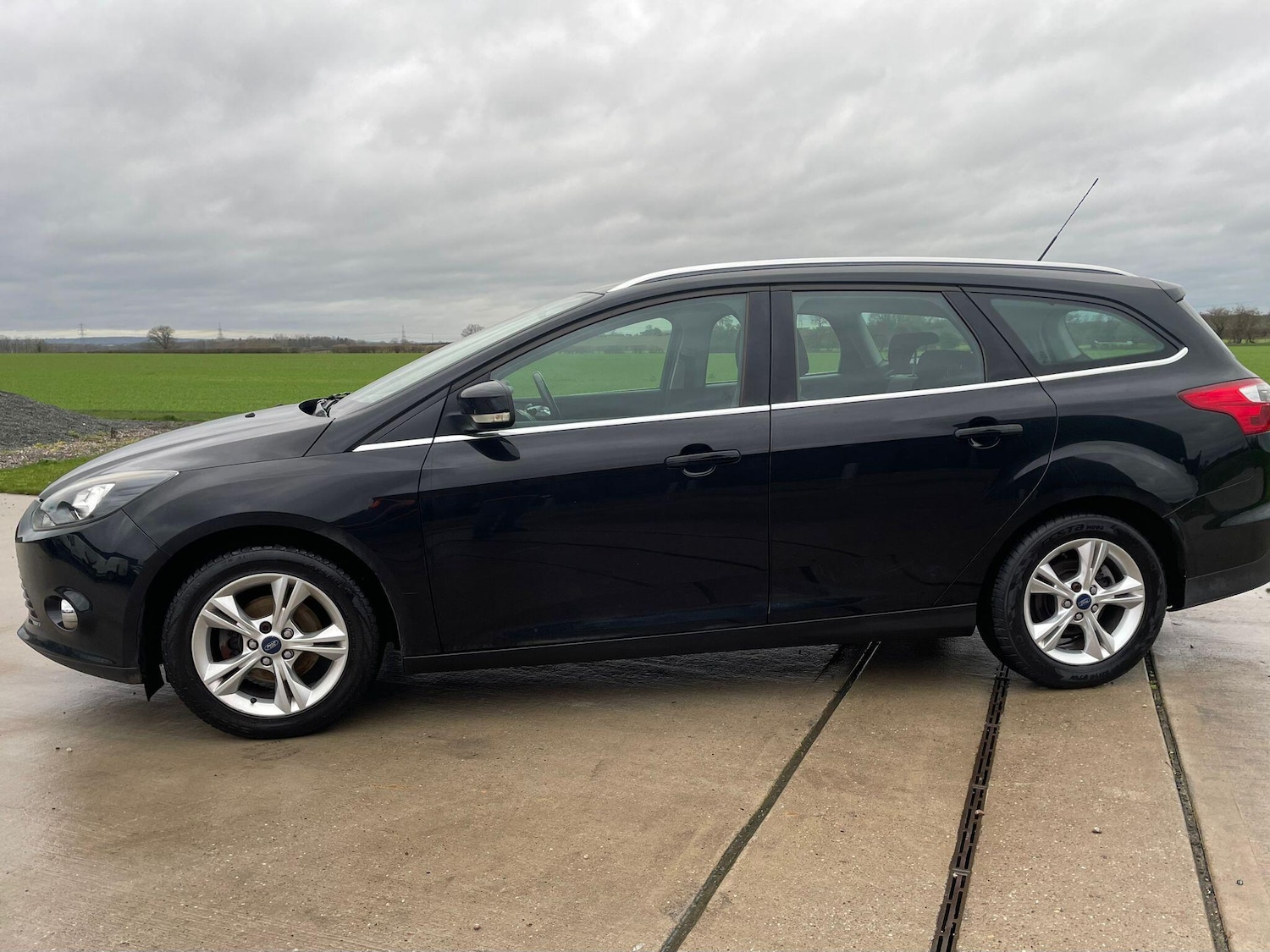 Used Ford Focus for sale - 76990872: Photo 11