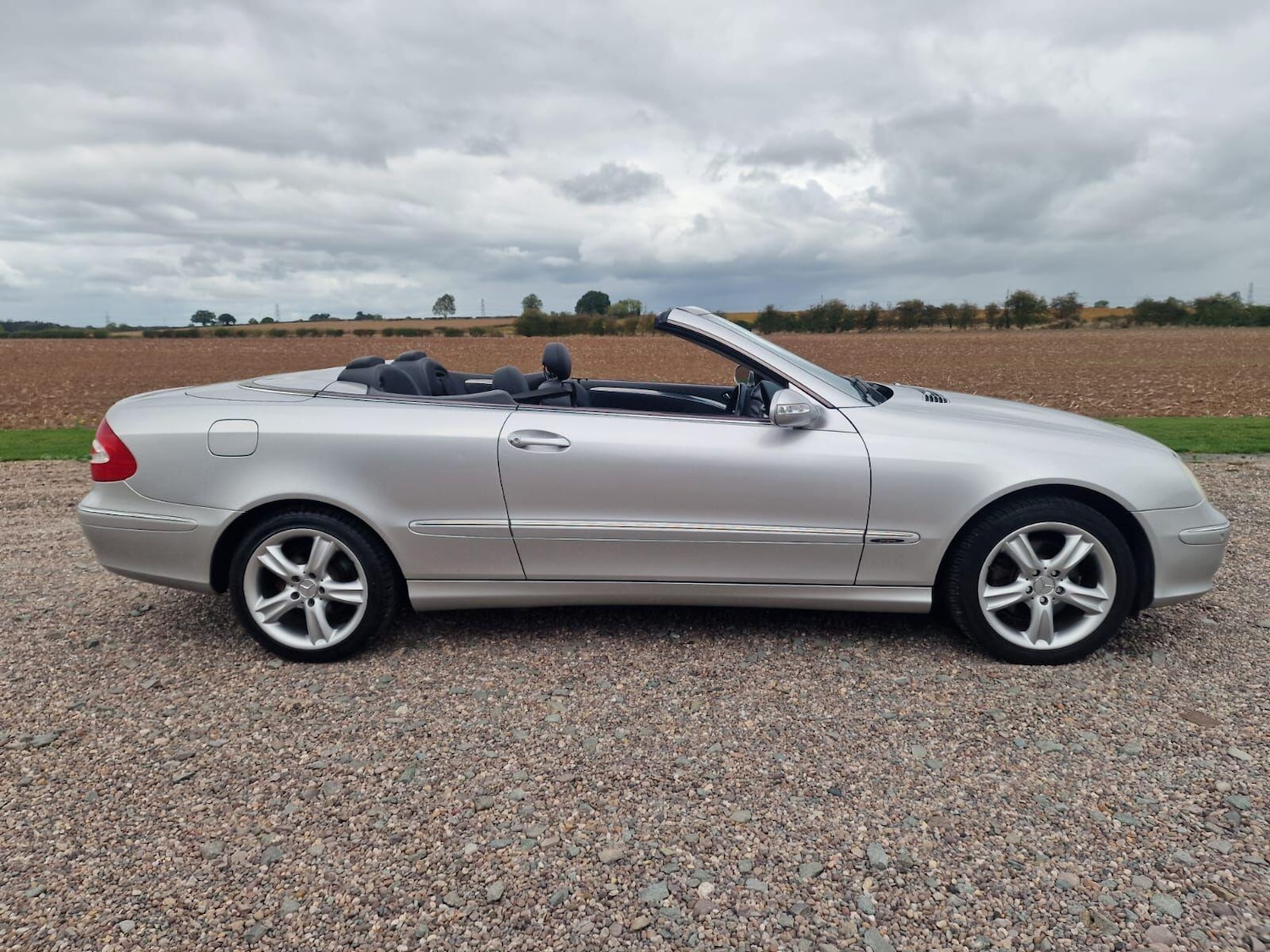 Used Mercedes-Benz CLK 2003 for sale - 76831803: Photo 10